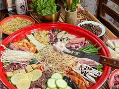-陈叉子钢盆烤肉(中原万达店)