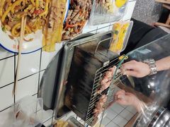 -喜悦小串丹东小黄牛海鲜烧烤大排档(民主广场店)