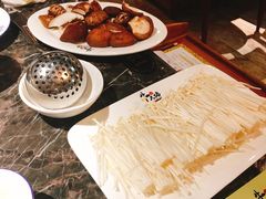 -仄园围炉坊·牛肉火锅·汕头卤水火锅(蛇口店)