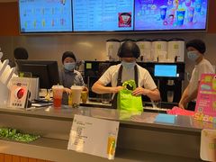 -奈雪的茶(市百一店)