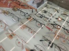 -明月眼镜(三坝店)