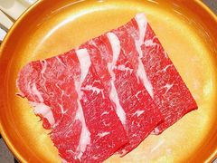 -牛YO寿喜烧·铁板烧和牛火锅自助(市府恒隆店)