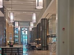 -上海前滩香格里拉大酒店