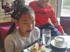 -The Lounge大堂酒廊·咖啡·沙拉·下午茶(金茂深圳JW万豪酒店)
