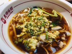 -呷佬·长沙手工米粉(金沙江路店)