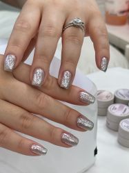 -Nail Me美甲美睫