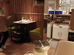 -汤城小厨•粤菜•靓汤(西直门凯德MALL店)