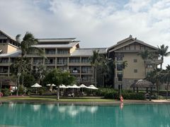 -三亚亚龙湾希尔顿酒店
