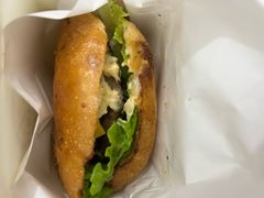 -必胜客(尹山湖歌林公园店)