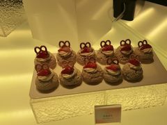 -松咖啡自助餐厅·松北香格里拉