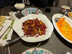 -海派悦庭·海胆烧麦·新融合菜(凯德广场店)