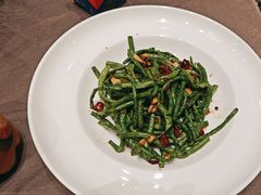 -香山湖家家宴(中山陵店)