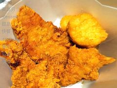 炸鸡天团桶-麦当劳(得来速车道点餐 五里墩店)