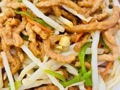 -丹水桥地锅鱼·翘嘴鲌·地方特色全鱼宴(丹江口大坝店)