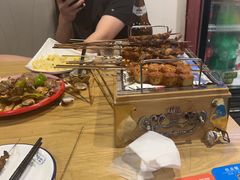 -烤满分·东北烧烤(首经贸店)