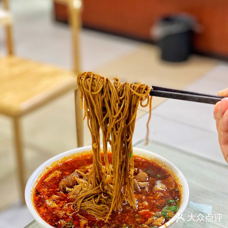 曾叫兽探店|成都面食一颗被遗落的明珠