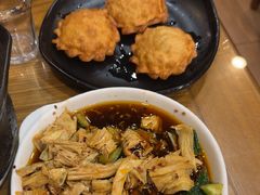 -三鞭一花·独一处·元英砂锅(海光寺店)