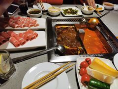 -海底捞火锅(海宁路店)