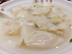 刀鱼馄饨-老半斋(福州路店)