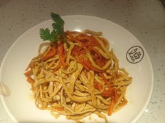 -江渔儿酸菜鱼(映月湖环宇城店)