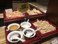 -西藏饭店·亚克·食光自助餐厅(文殊院店)