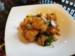黑蒜大千虾球-北京四季酒店·采逸轩