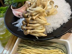 -潮汕酱记鲜牛肉火锅(欧尚店)