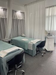 -YooMee优美智能科技美肤机构