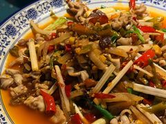 -牟记江湖重庆地标特色菜鱼蛋海鲜羊蝎子(巴南区黑金冠十多年好店)