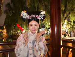 -与苏记•苏式美学汉服体验馆