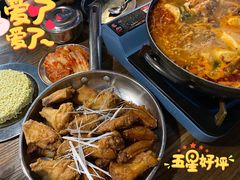 原味炸鸡和酱油鸡双拼-MI WU FACTORY米屋美食工厂餐厅(绿地店)