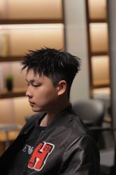 -川和潮人