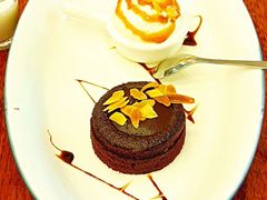巧克力熔岩蛋糕-玛格萝妮比萨屋(四平店)
