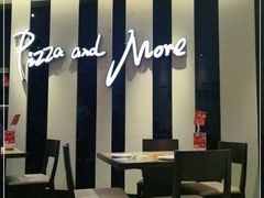-必胜客(WOW中心城店)