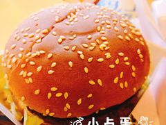 -麦当劳(青岛大学店)