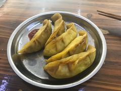 鲜肉锅贴-黄家馄饨(铁心桥店)