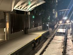 -山顶缆车