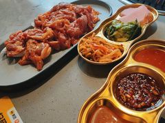 -金会长自助海鲜·烤肉(人民广场店)