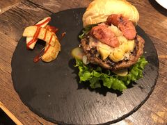 -HIGH FIVE哈福手工汉堡(桂林路店)