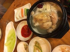 -长寿参鸡汤(朝韩风情街店)