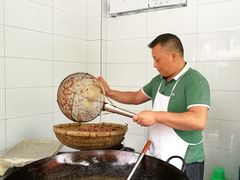 -邓记新一代糖油果子(四川煤管局供销公司职工宿舍店)