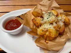 -城市大道红炉披萨烘焙坊