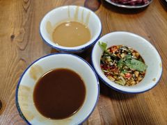 -牛一煲美食(江高店)