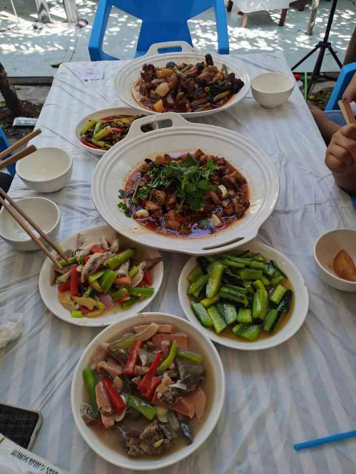 龙泉山曾家大院·柴火鸡·火盆自助烧烤·团建