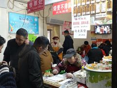 大堂-家阳赵师傅油饼包烧麦(粮道街店)