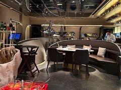 -领鲜天下·焗海鲜·花胶鸡(天目里店)