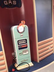 -奈尔宝家庭中心·亲子餐厅(北京东坝万达店)