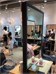 -Mentor Hair Salon