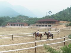 马场-北京水岸山吧度假村(雁栖镇店)