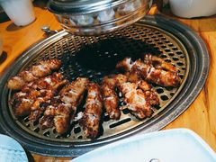 -唯成•韩国炭火烤肉 유성고기